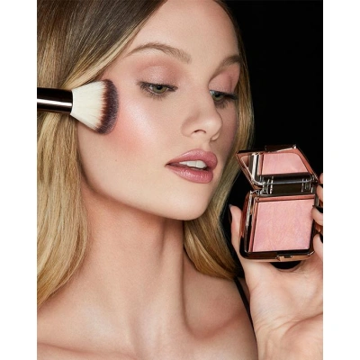 AMBIENT LIGHTING BLUSH