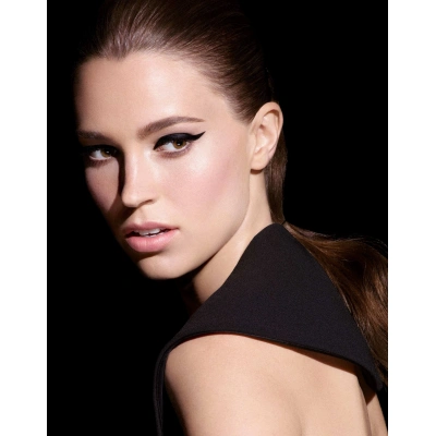 VOYEUR WATERPROOF LIQUID LINER