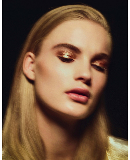 SCATTERED LIGHT GLITTER EYESHADOW